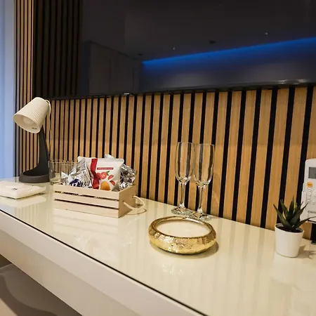 לינה וארוחת בוקר Luxury 4*